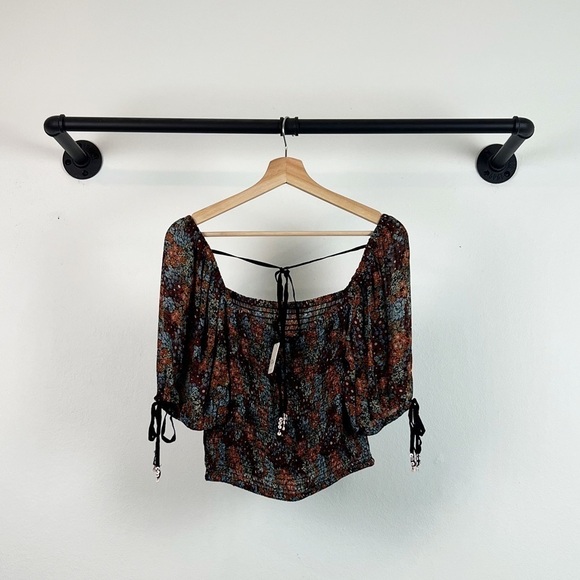 NWT Free People Back On Smocked Puff Sleeve Floral Print Crop Top - Picture 7 of 8